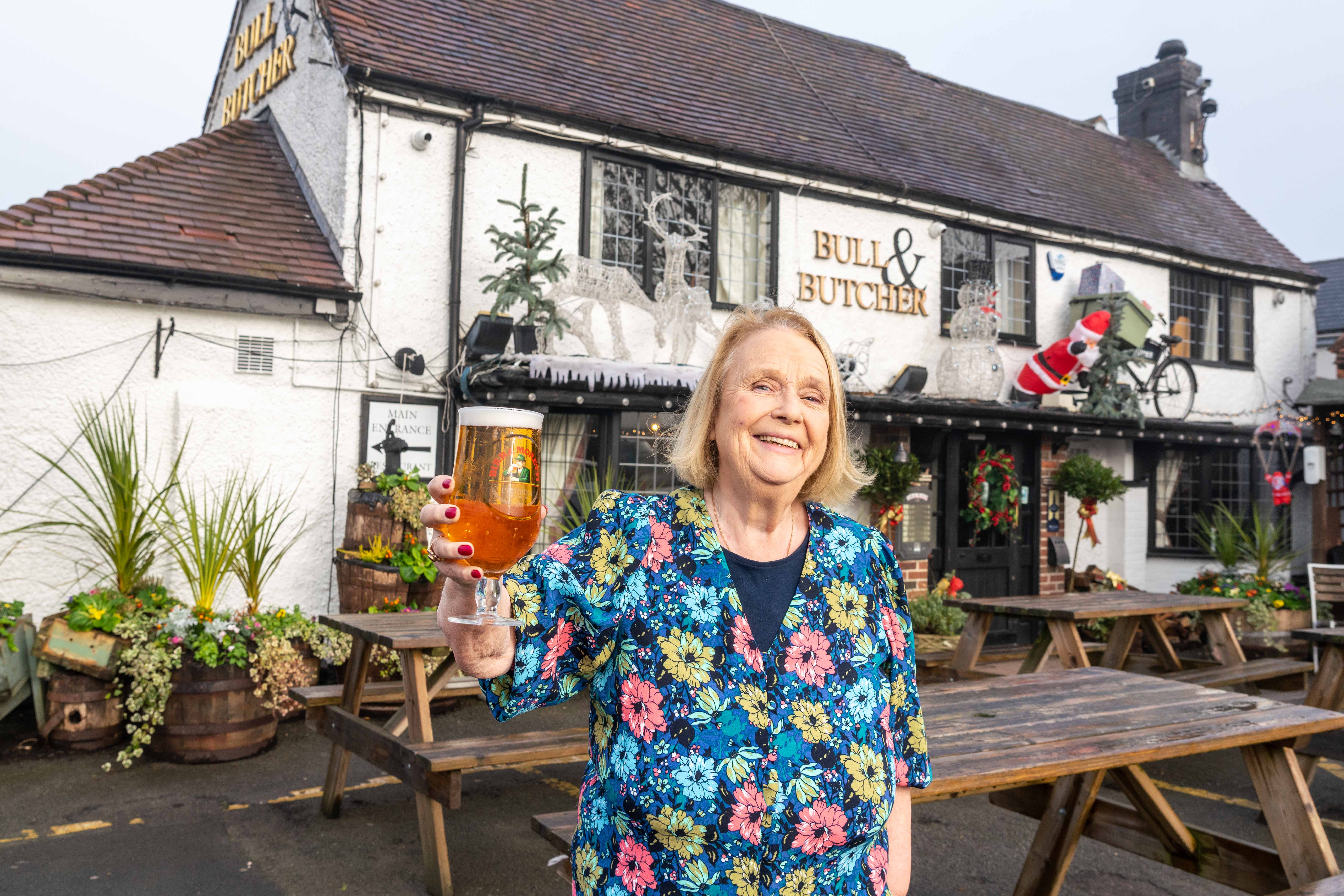Corley Moor Publican Honoured for Long Service